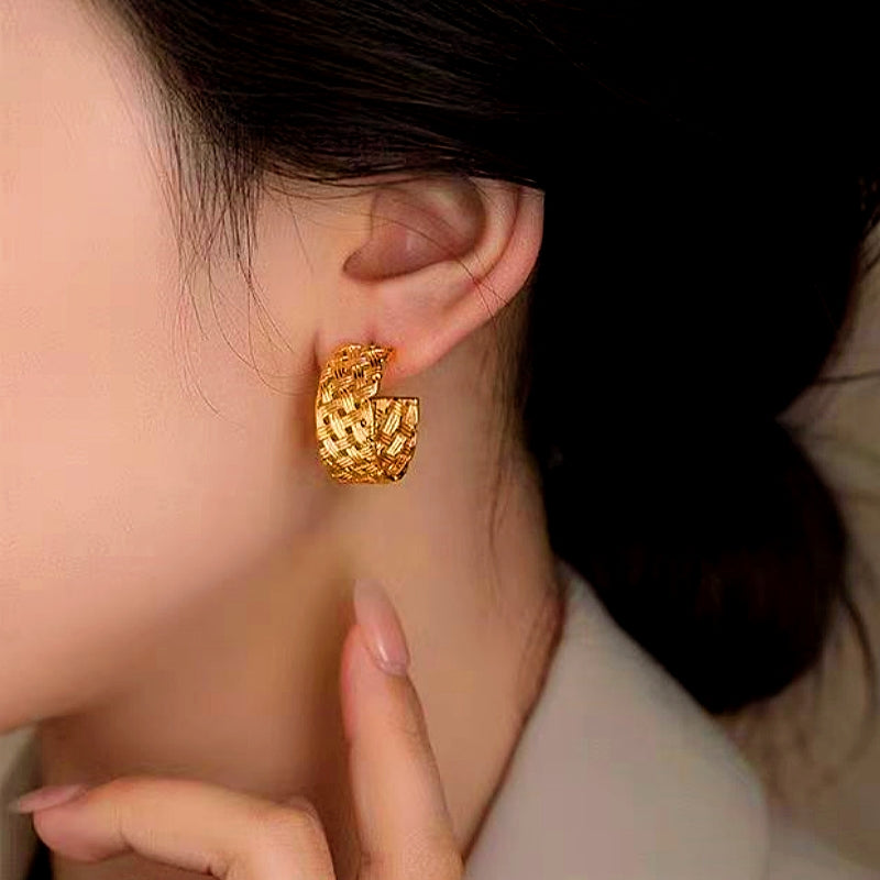 14K Gold-Plated C-Shaped Woven Pattern Earrings