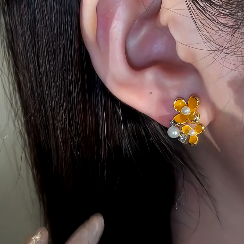 14K Gold-Plated Diamond Pearl Osmanthus Stud Earrings
