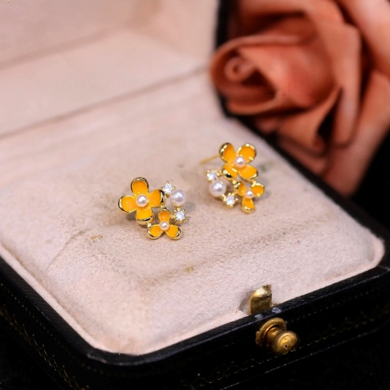 14K Gold-Plated Diamond Pearl Osmanthus Stud Earrings