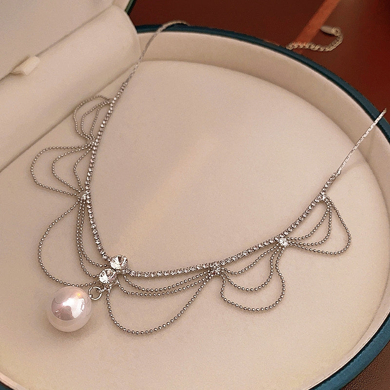 14K Gold-Plated Diamond Pearl Tassel Hollow Necklace