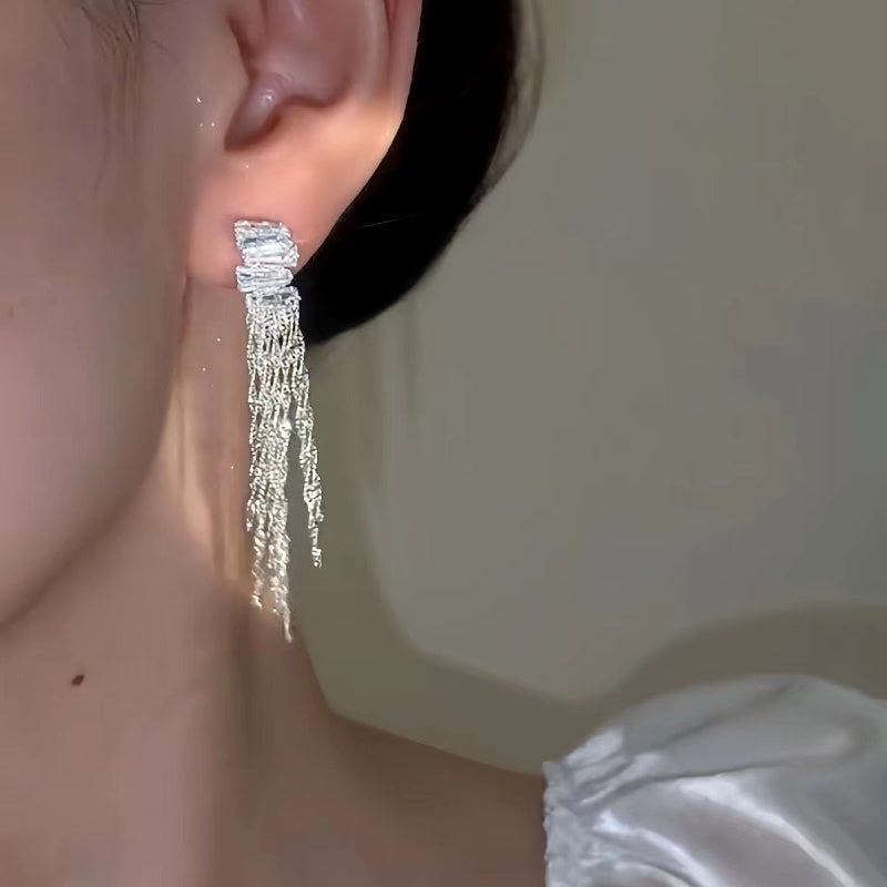 14K Gold-Plated Elegant Diamond-Filled Starry Sky Tassel Earrings