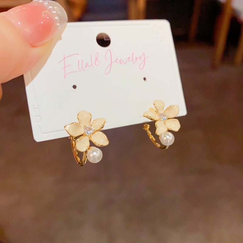 14K Gold-Plated Elegant Flower Pearl Earrings