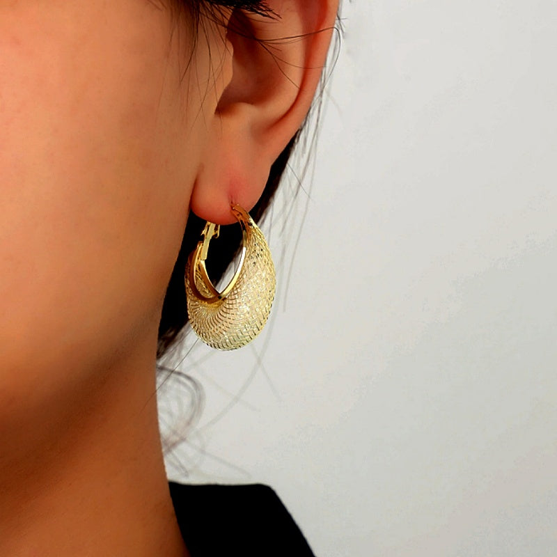 14K Gold-Plated Elegant Hollow Mesh Crystal Earrings