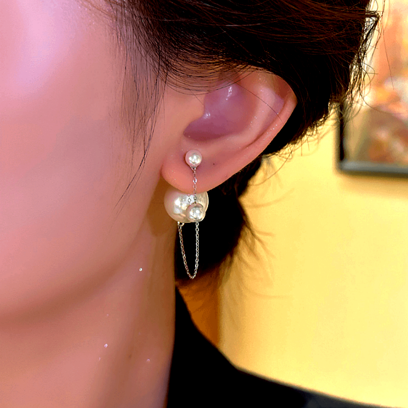14K Gold-Plated Elegant Pearl Earrings