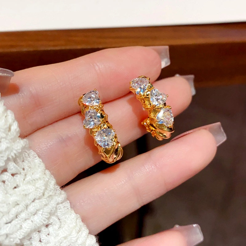 14K Gold-Plated Elegant Simple Cold Style Zircon Heart Earrings