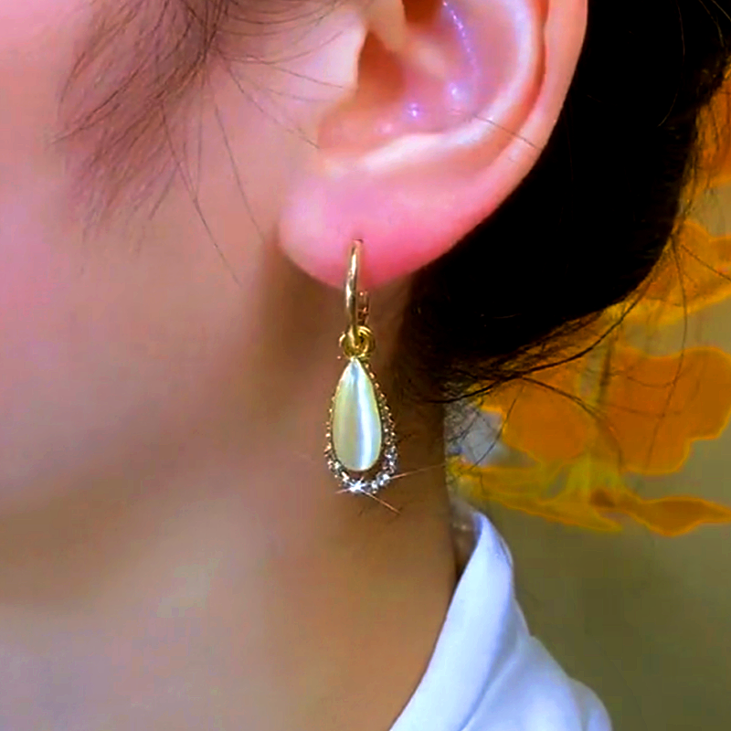 14K Gold-Plated Elegant Tear Drop Earrings
