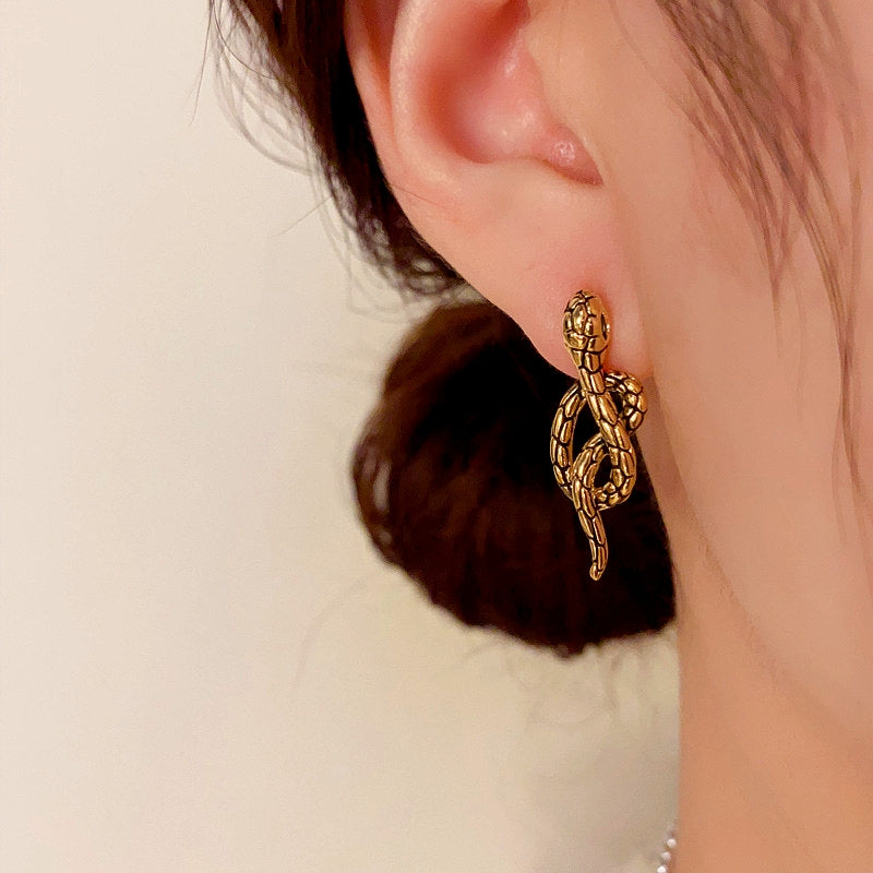 14K Gold-Plated Elegant Vintage Black Metal Snake Earrings