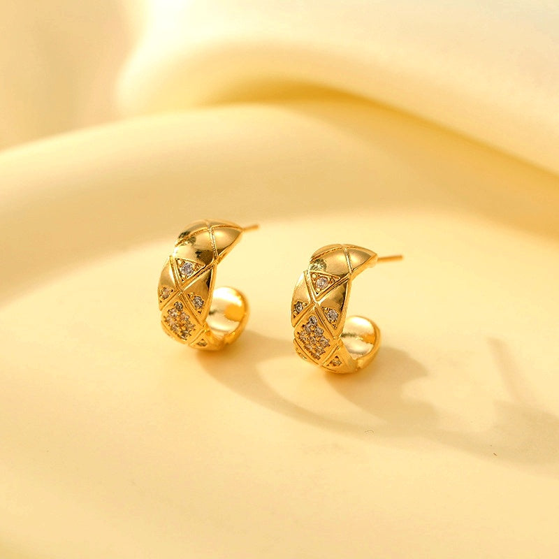 14K Gold-Plated Elegant Zircon Diamond Pattern C-Shaped Earrings
