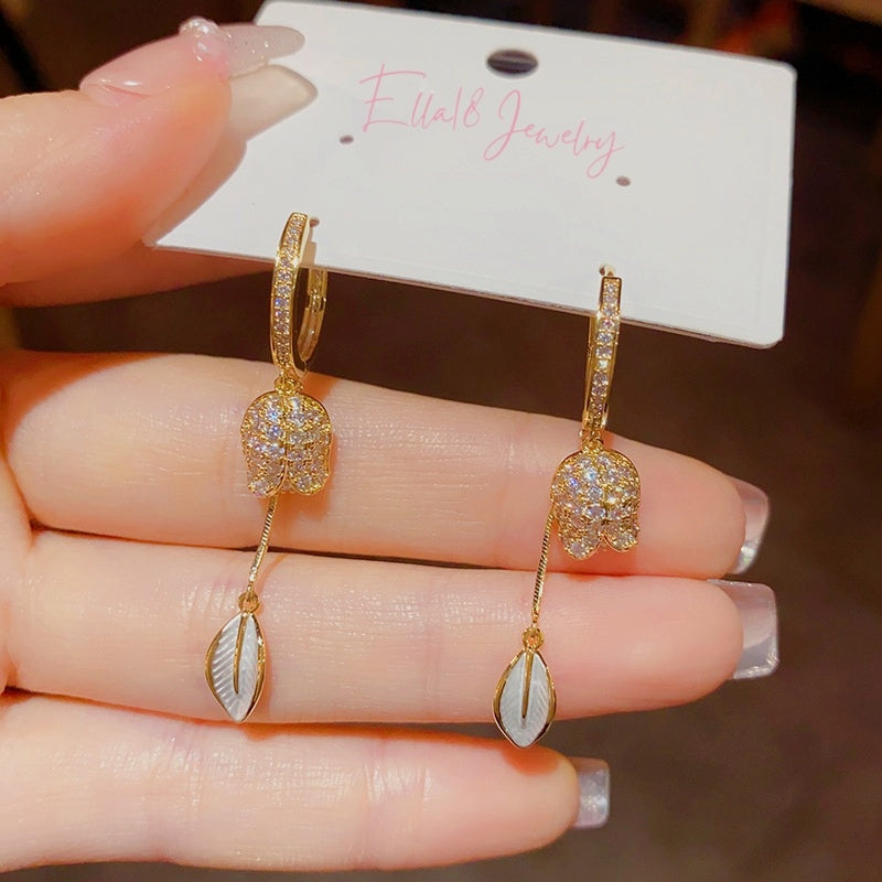 14K Gold-Plated Elegant Zircon Flower And Leaf Earrings