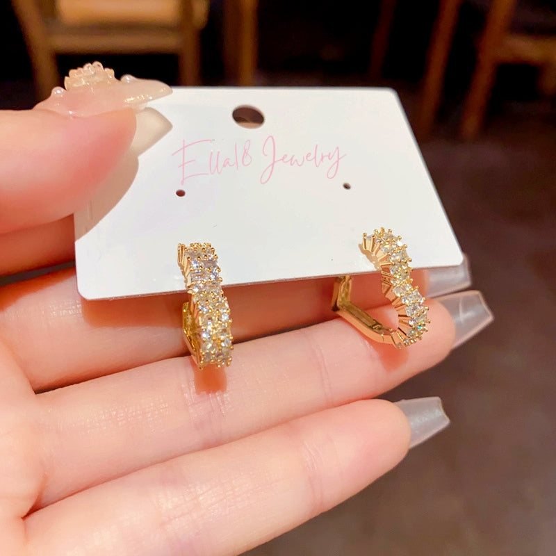 14K Gold-Plated Elegant Zircon Heart-Design Earrings