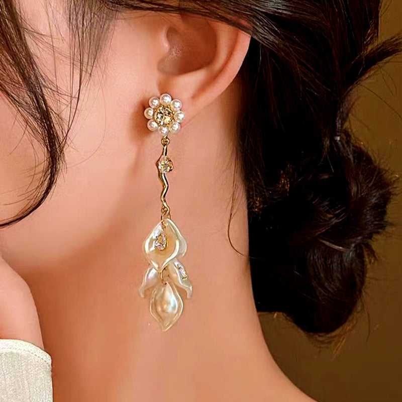 14K Gold-Plated Elegant Zircon Pearl Shell Earrings