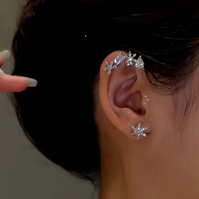 14K Gold-Plated Fashion Zircon Diamond-Studded Smart Snowflake Earrings