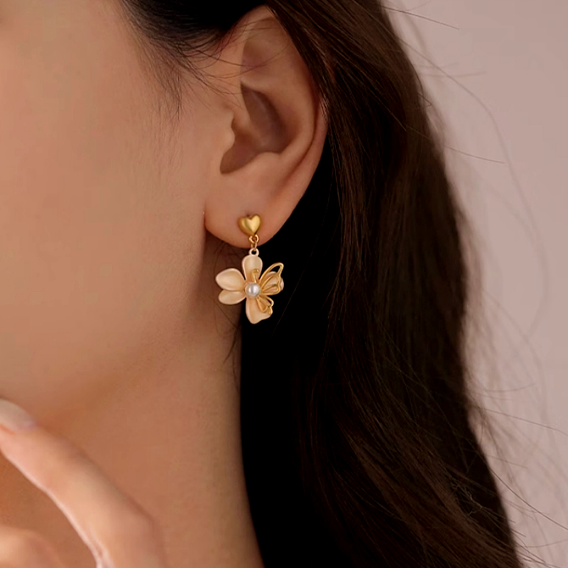 14K Gold-Plated Heart-Design Flower Earrings
