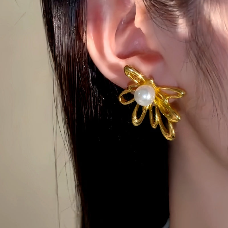 14K Gold-Plated Hollow Metal Flower Pearl Earrings