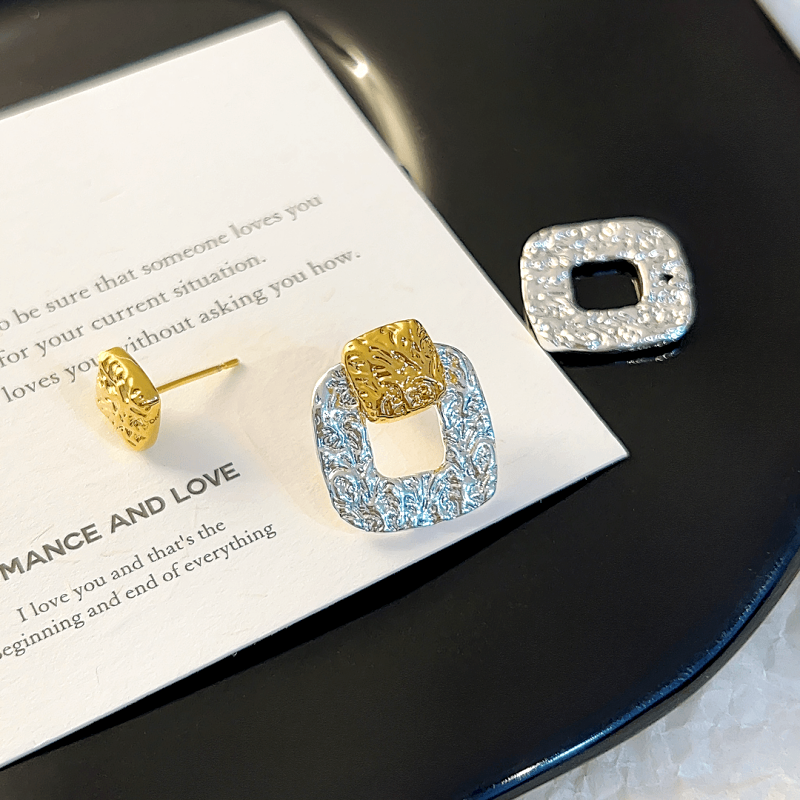 14K Gold-Plated Hollow Square Earrings