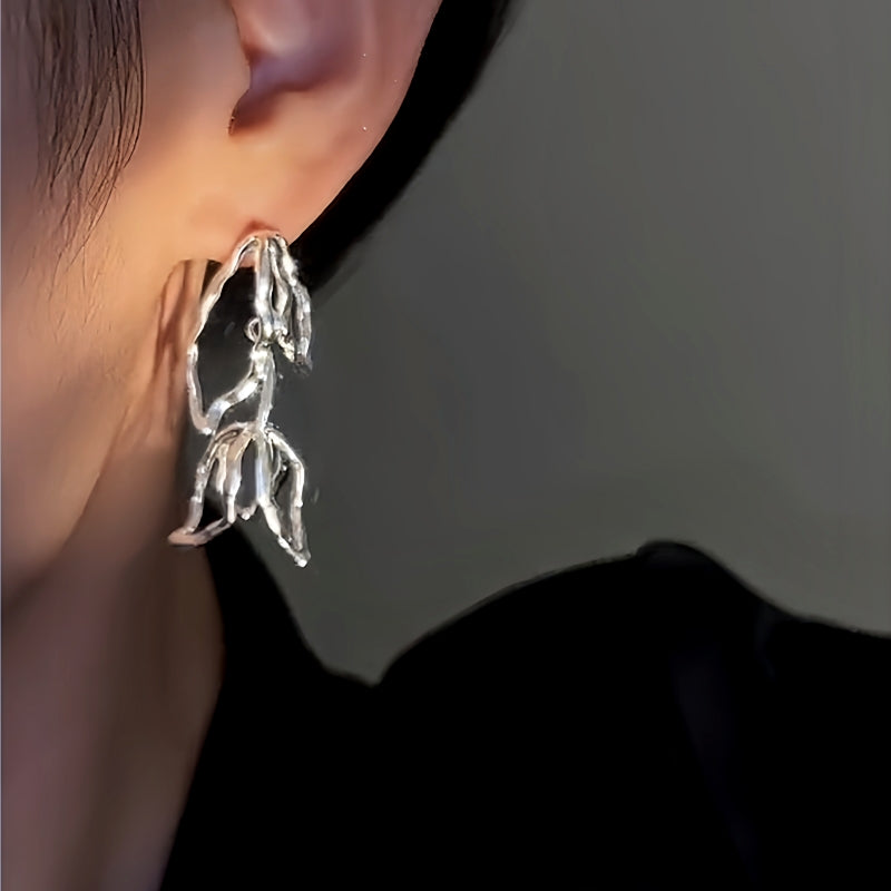 14K Gold-Plated Hollow Tulip Earrings