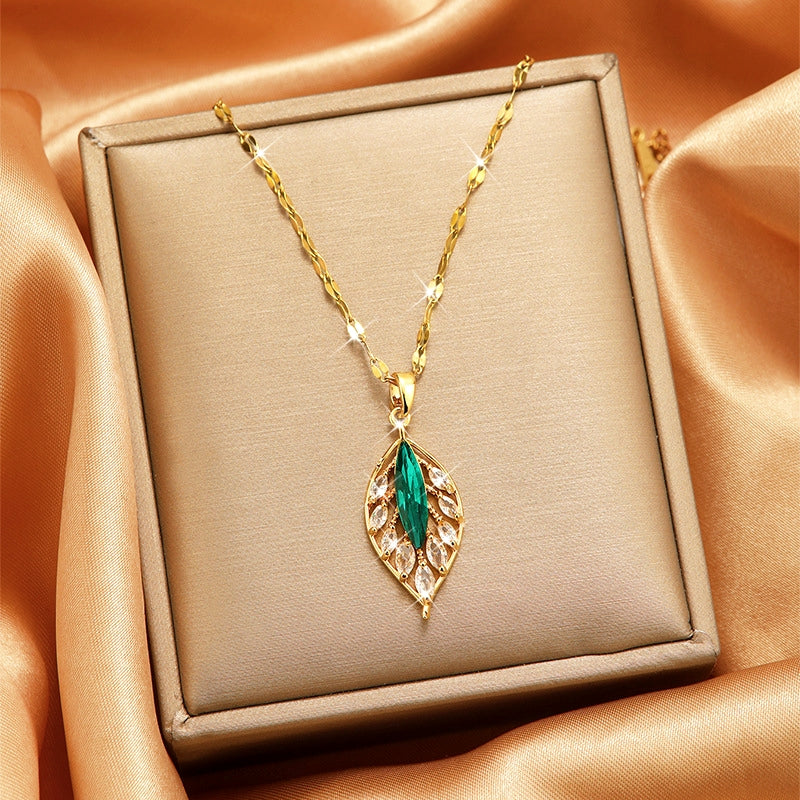 14K Gold-Plated Luxury Leaf Pendant Necklaces