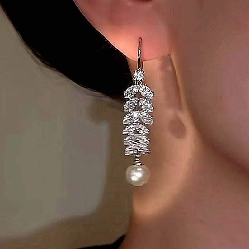 14K Gold-Plated Luxury Wheat Pearl Ear Hook Earrings