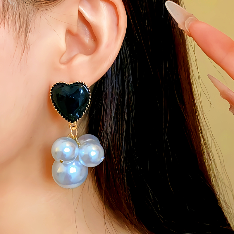 14K Gold-Plated Pearl Heart Earrings