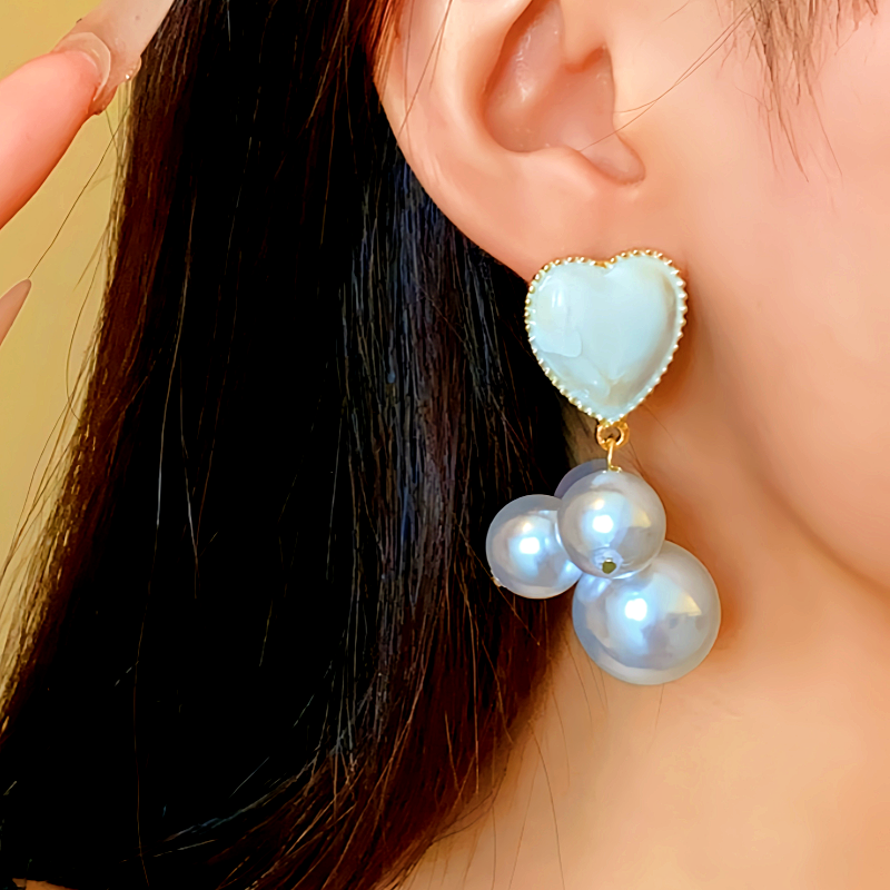 14K Gold-Plated Pearl Heart Earrings