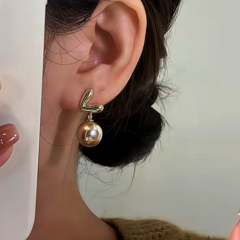 14K Gold-Plated Trendy Heart Pearl Earrings