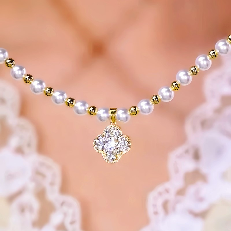 14K Gold-Plated Zircon Diamond Four-Leaf Clover Double-Sided Pearl Necklace