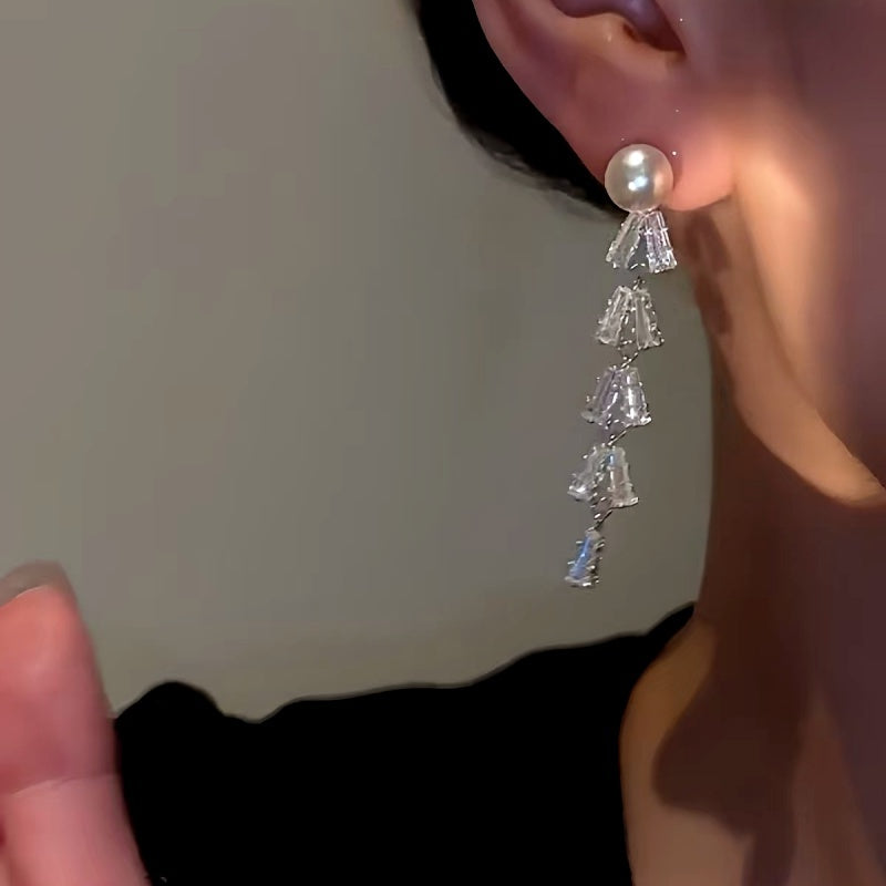 14K Gold-Plated Zircon Leaf Pearl Earrings