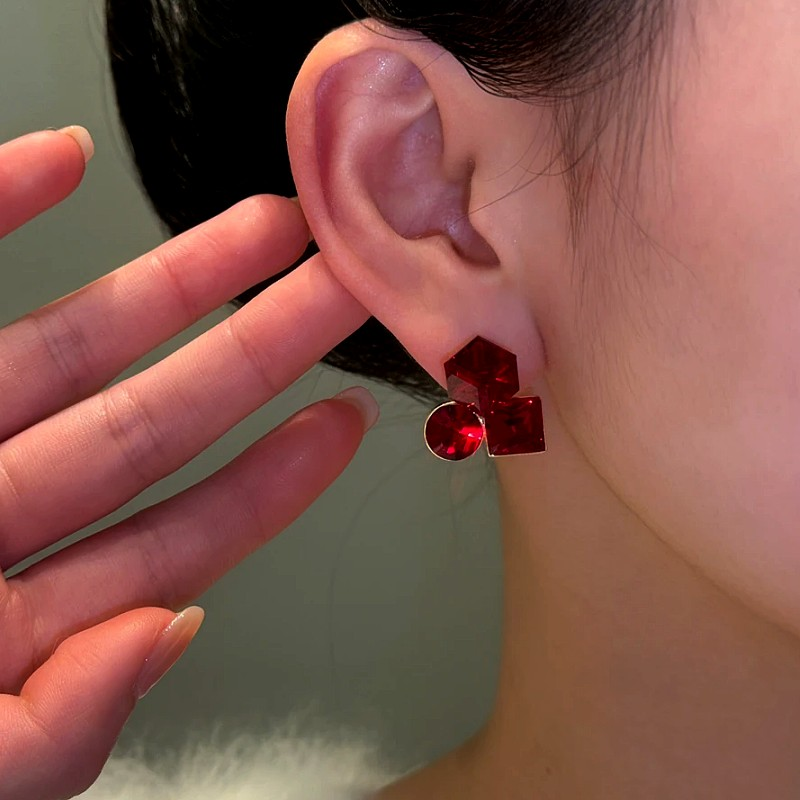 14K Gold-Plated Zircon Red Crystal Stud Earrings