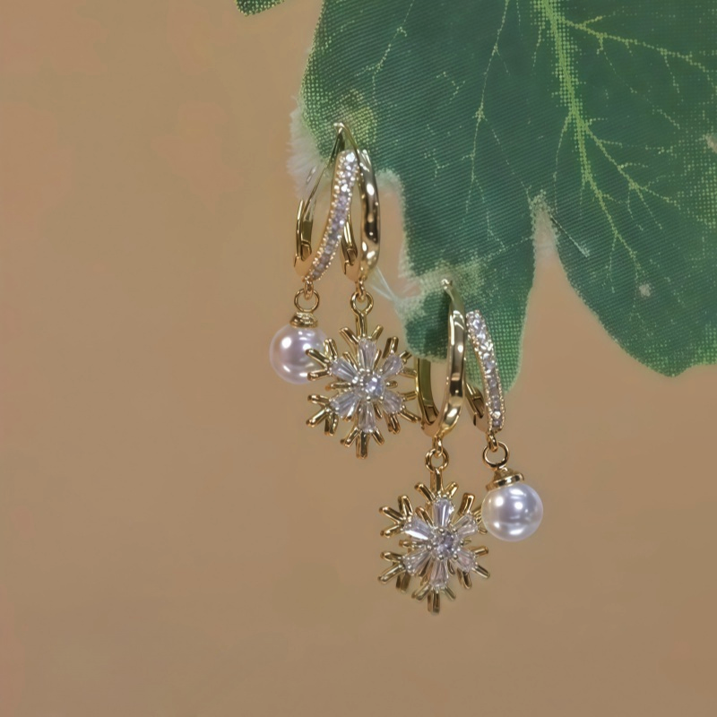 14K Gold-Plated Zircon Snowflake Pearl Tassel Earrings
