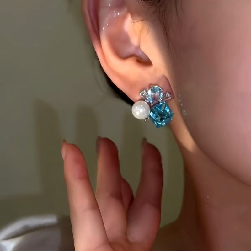 14K Gold-plated Blue Diamond Pearl Earrings