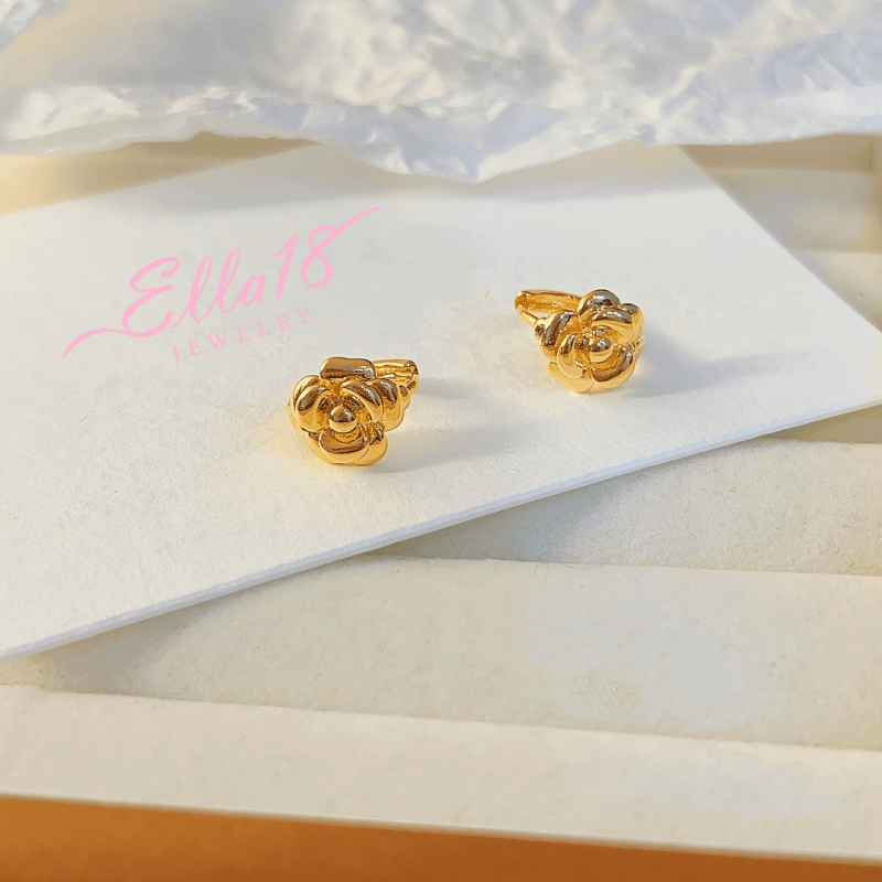 14K Gold-plated Camellia Small Hoop Earrings
