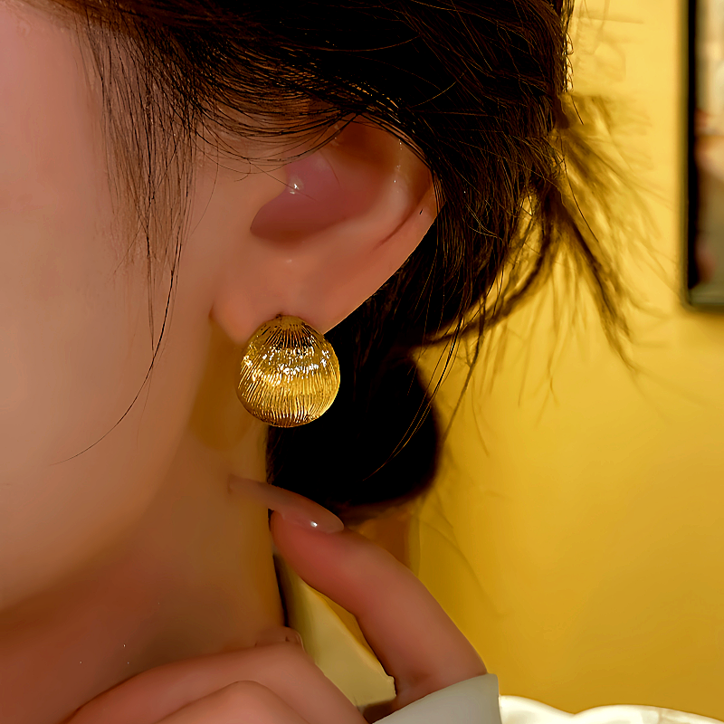 14K Gold-plated Elegant Brushed C-Shaped Earrings