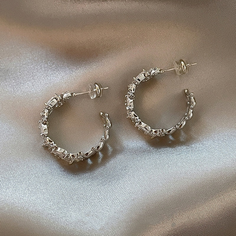 14K Gold-plated Elegant Hollow Splicing Zircon Earrings