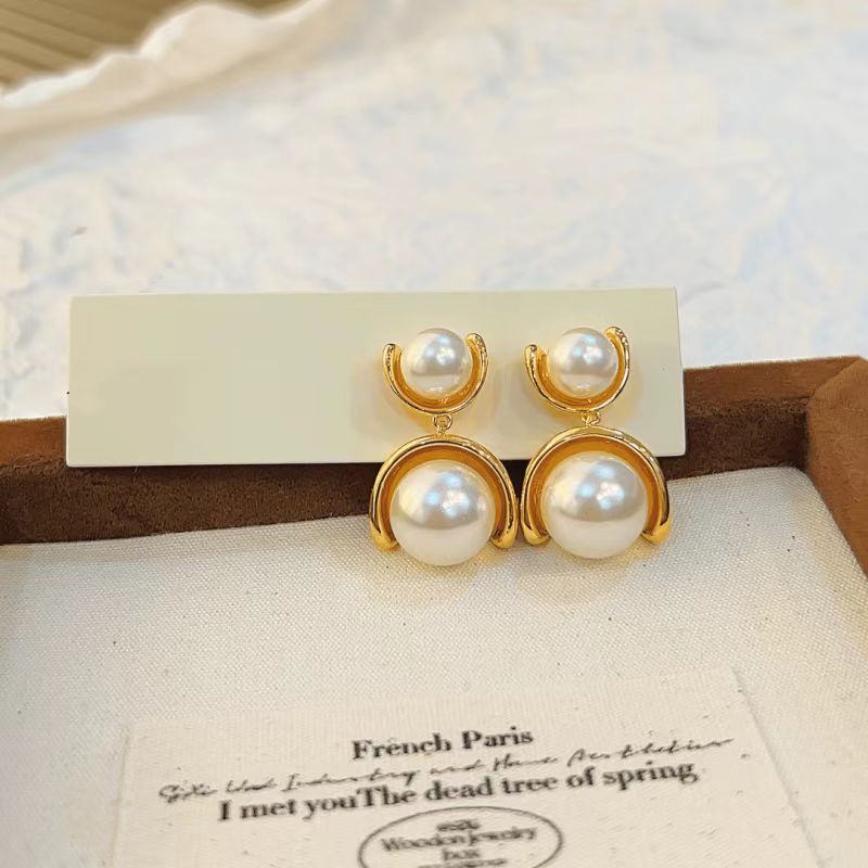 14K Gold-plated Elegant Pearl Stitching Earrings