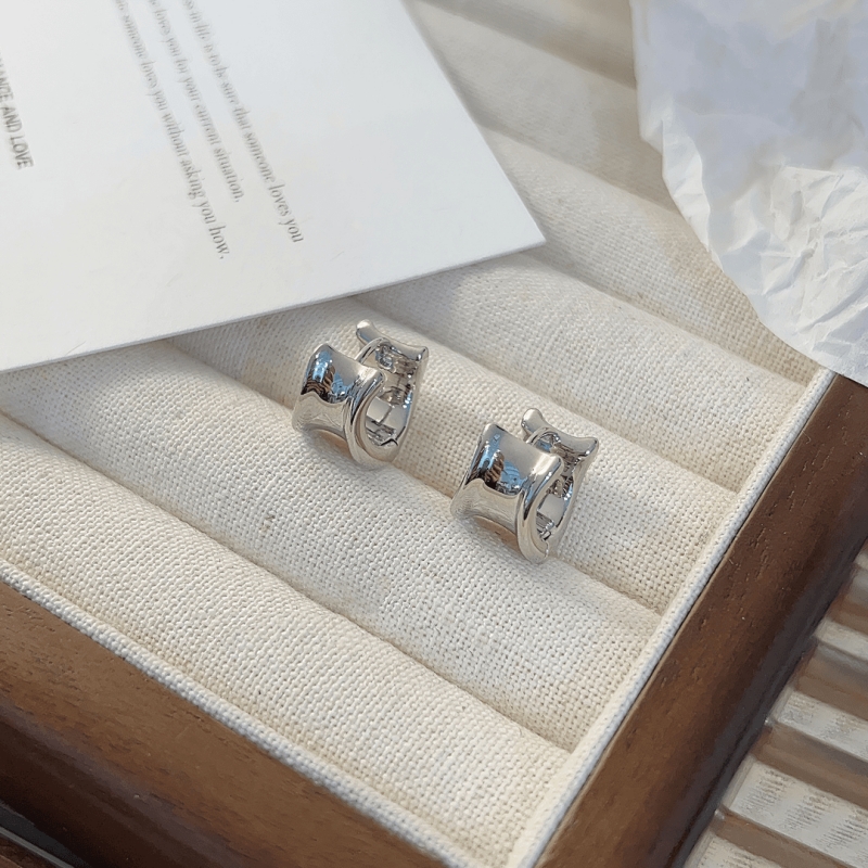 14K Gold-plated Elegant Small Wide Hoop Earrings