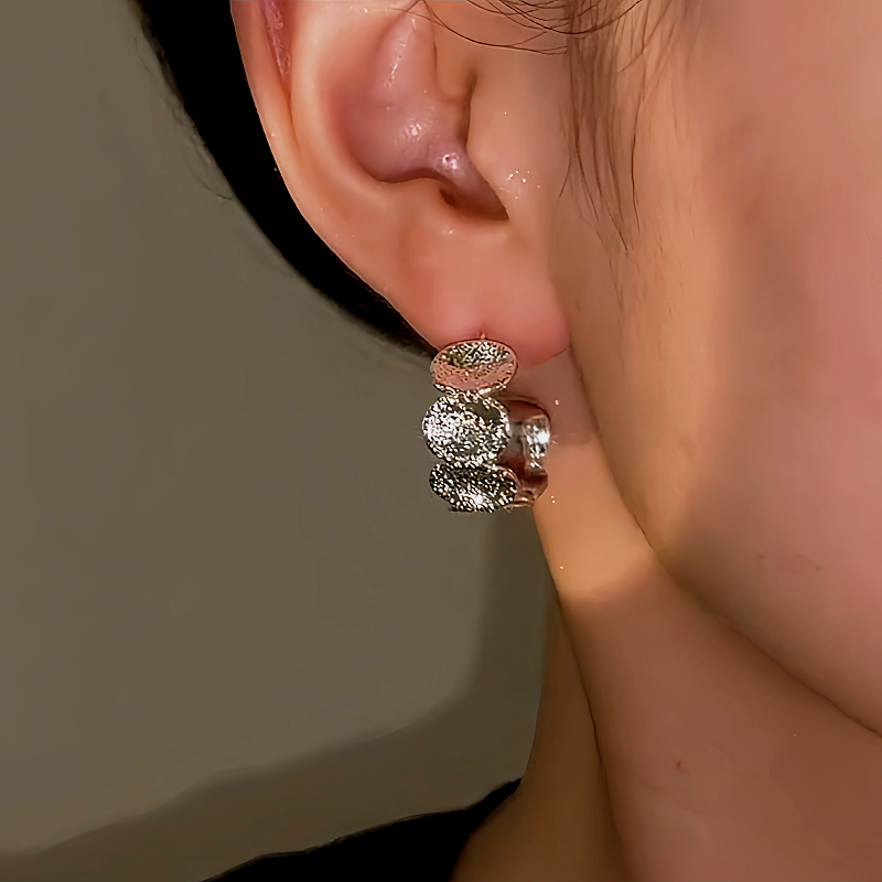 14K Gold-plated Frosted Silver C-Shaped Earrings