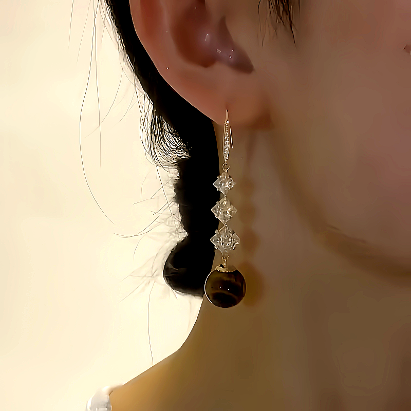 14K Gold-plated Geometric Diamond Pearl Earrings