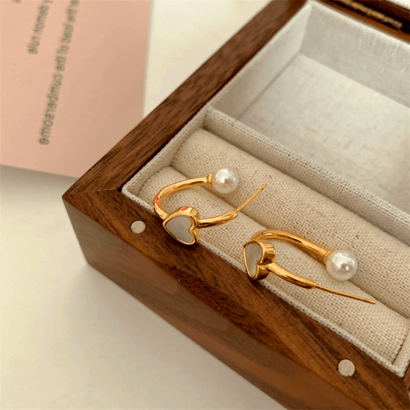 14K Gold-plated Heart-Design Pearl Earrings