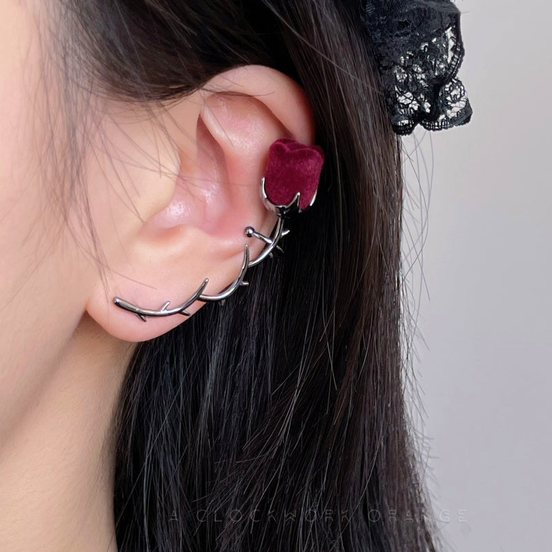 14K Gold-plated One-Piece Tulip Ear clips