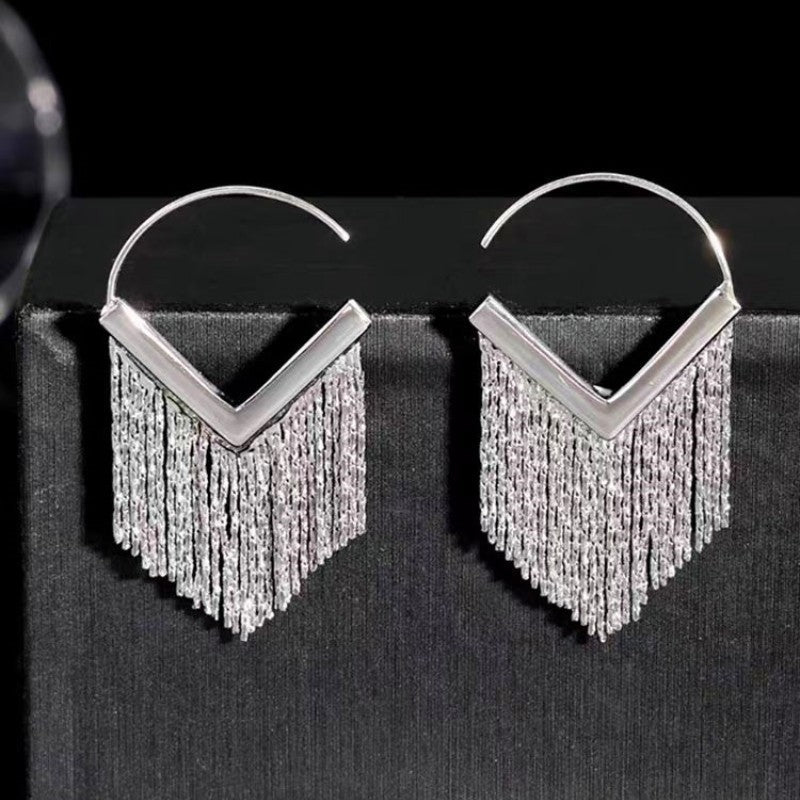 14K Gold-plated V-Shaped Threader Earrings