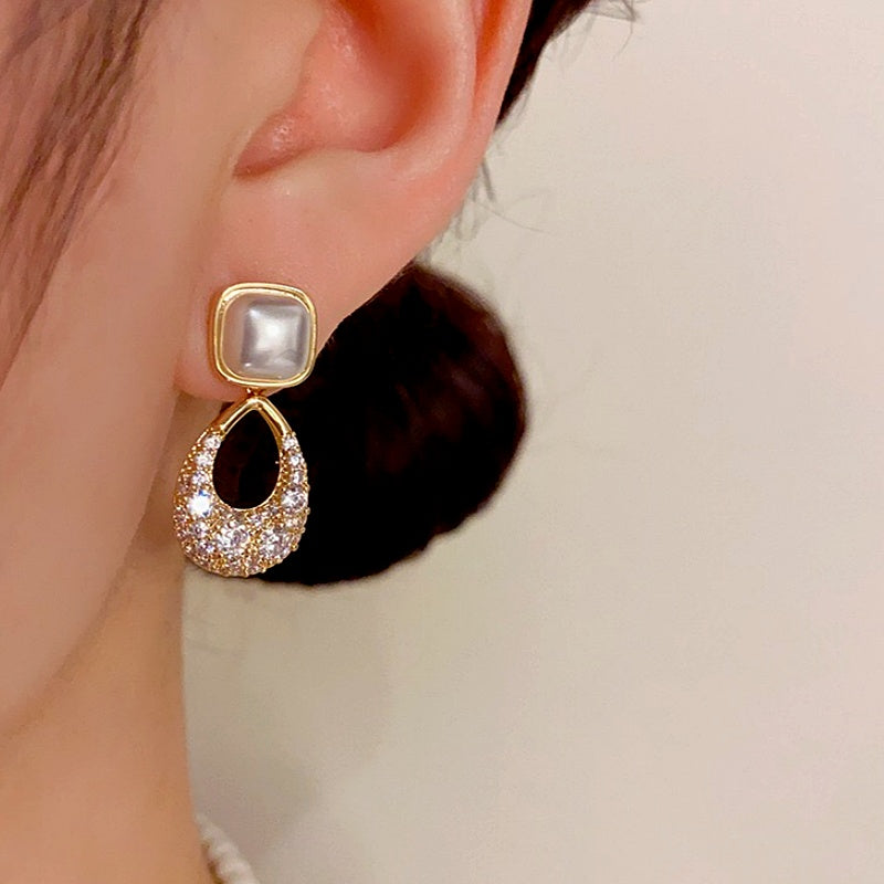 14K Gold-plated Zircon Geometric Pearl Earrings