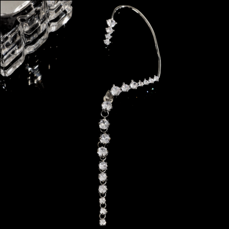 14k Gold-Plated Diamond Curved Ear Cuffs(1 Pair)