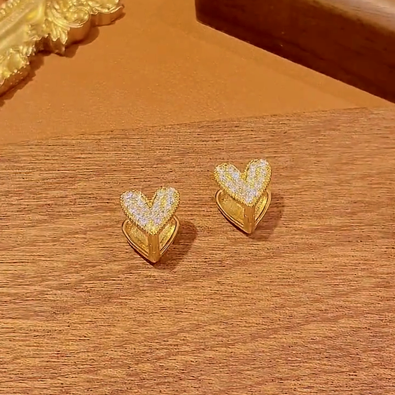 18K Gold-Plated Diamond Heart Earrings