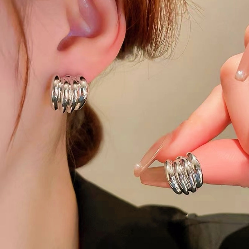 18K Gold-Plated Elegant Wavy Studs