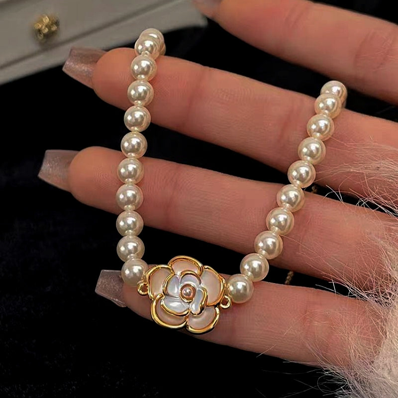 18K Gold-Plated Exquisite Pearl Camellia Bracelet