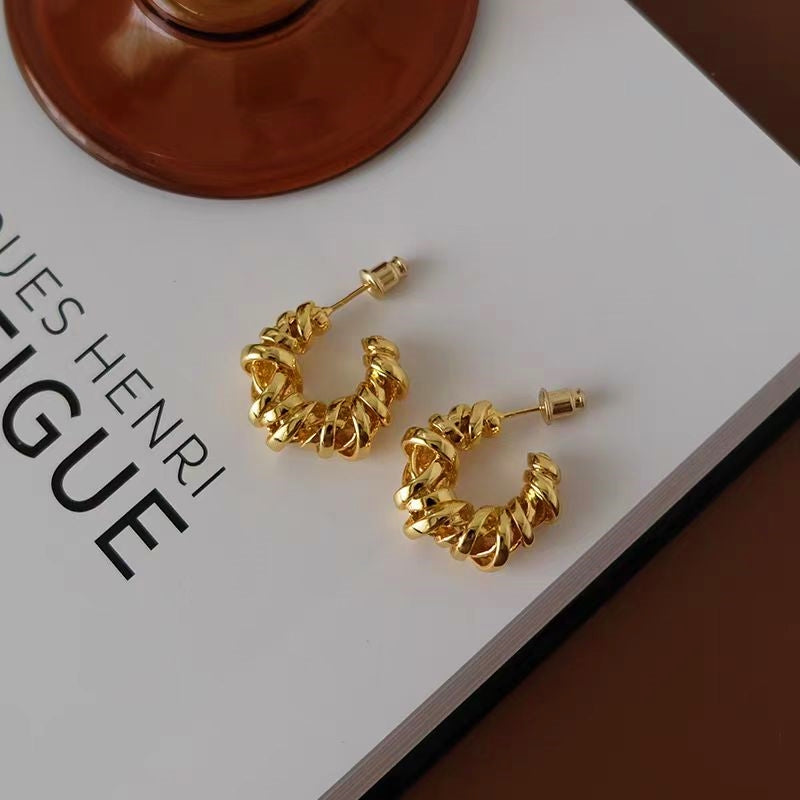 18K Gold-Plated Hollow C-Shaped Earrings