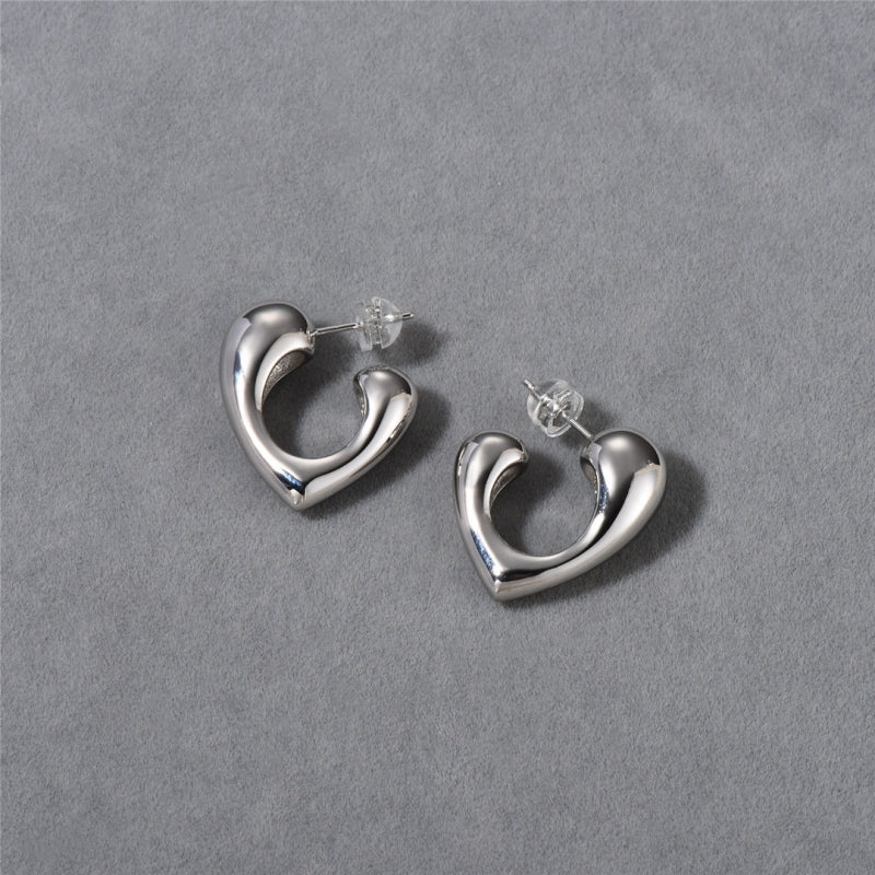 18K Gold-Plated Hollow Heart-Design Earrings