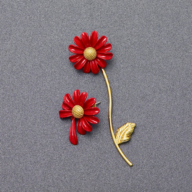 24K Gold-plated Asymmetrical Daisy Flower Earrings
