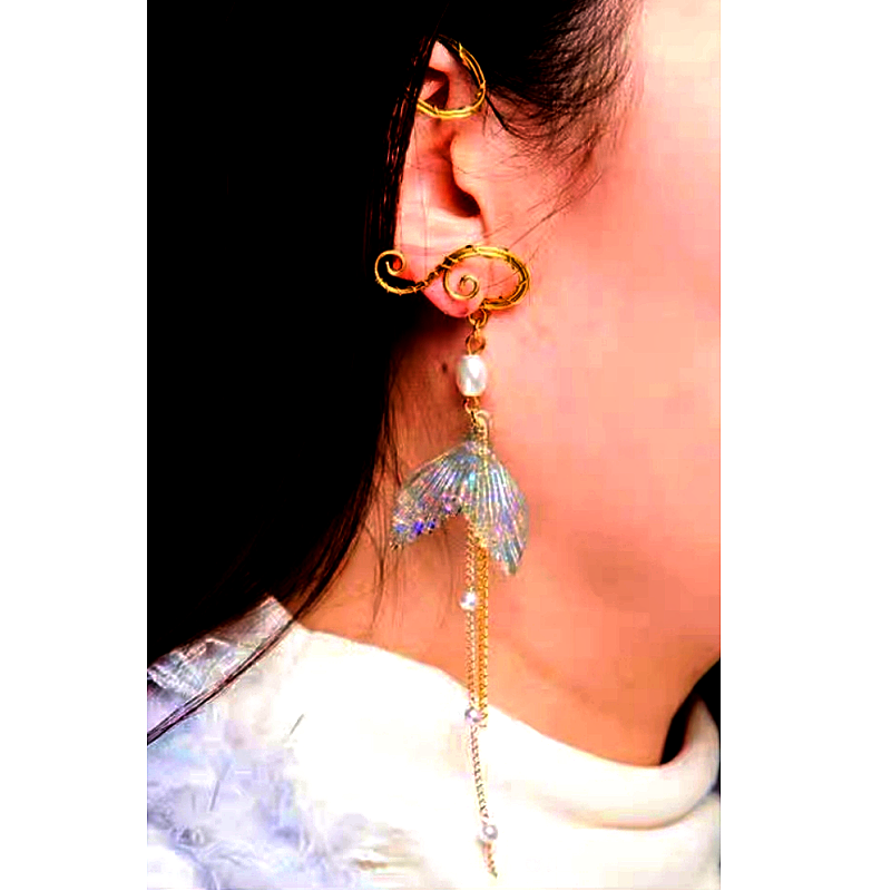 Fishtail Tassel Cuffs ( 1 Pair )