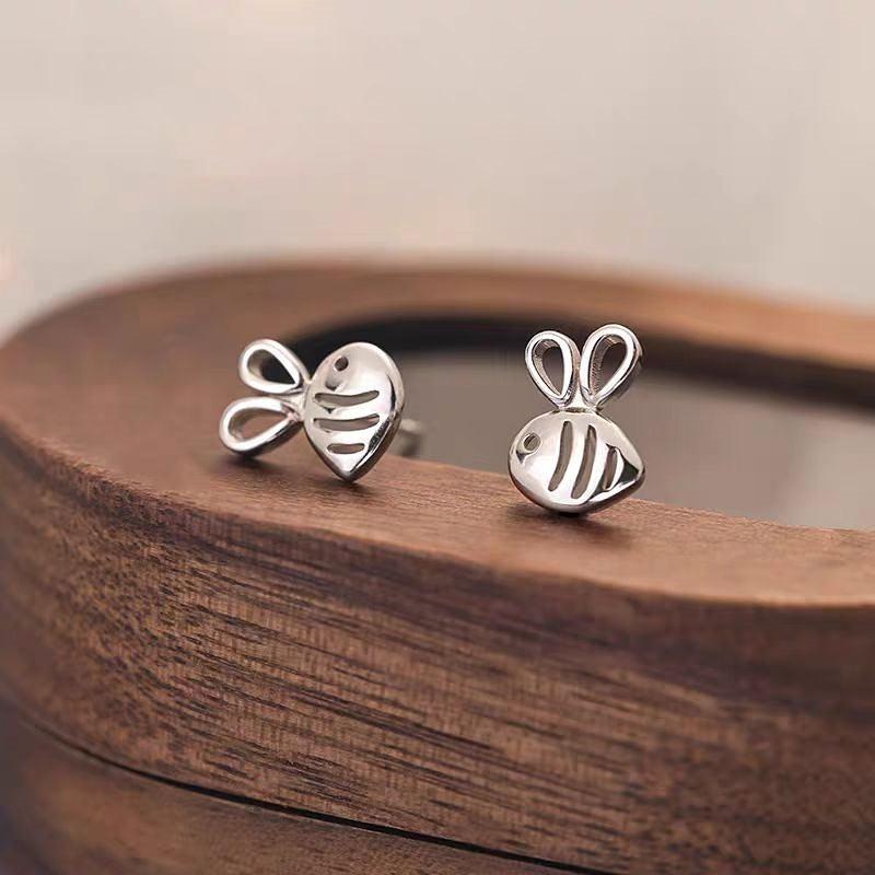 Sterling Silver Bee Stud Earring